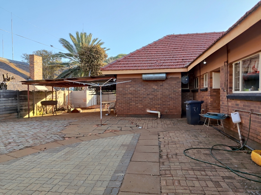 4 Bedroom Property for Sale in Stilfontein Ext 4 North West